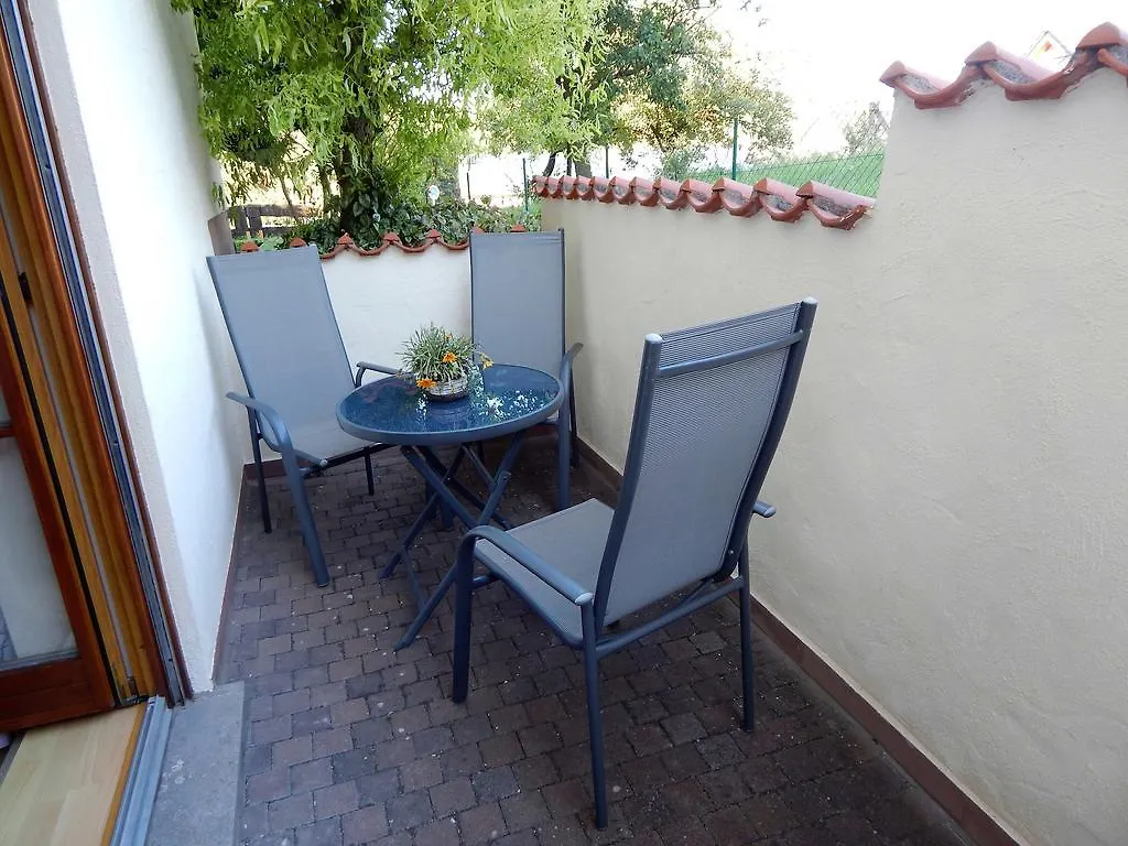 Διαμέρισμα Ferienwohnung Am Alten Berg Ochsenfurt